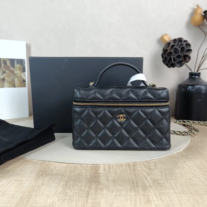 Chanel Crossbody Bag lp Box Bag Top Handle Crossbody Bag Black Calfskin One Size 19.5 × 5 × 17 cm — cover view 4 of 6