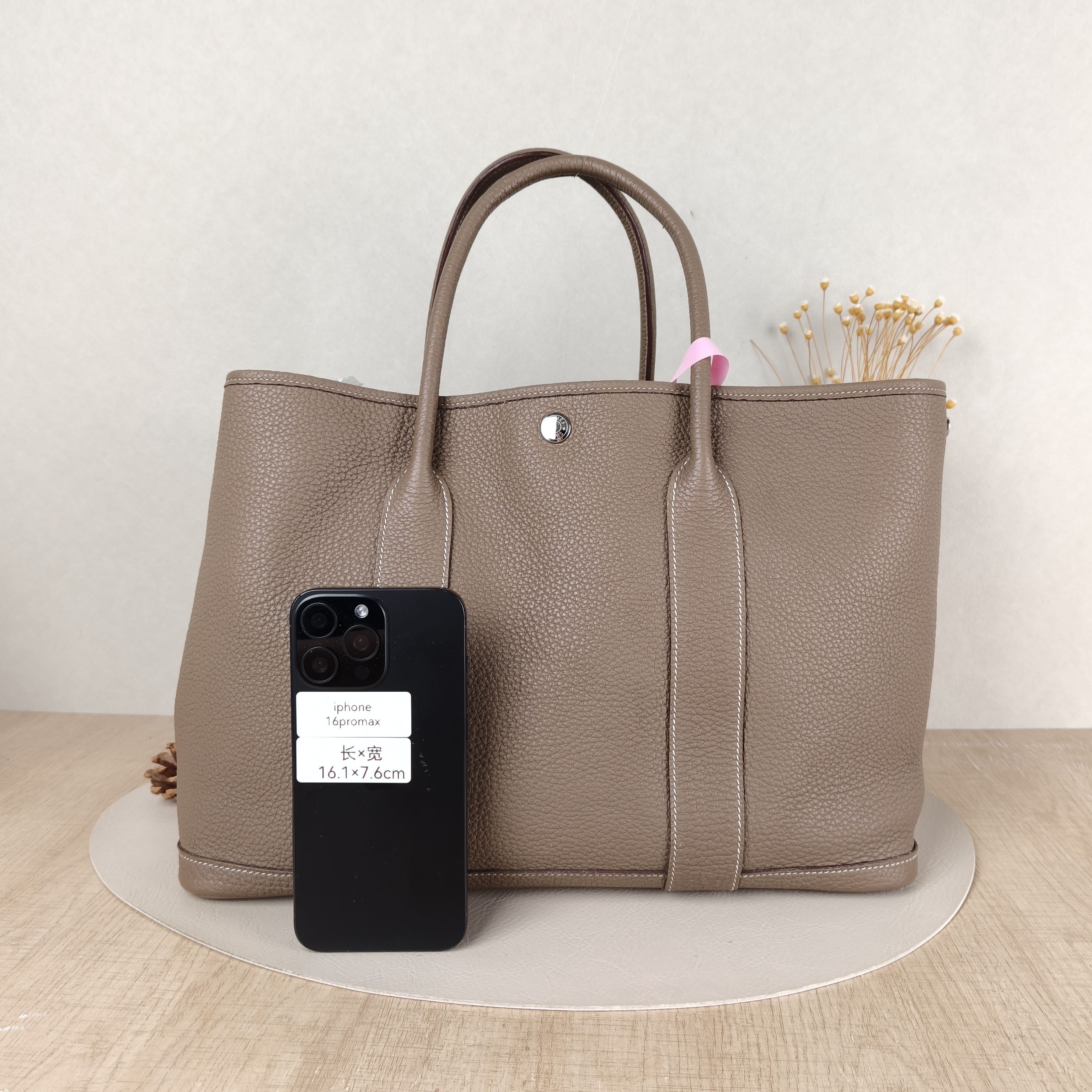 Hermès Top Handle Bag Garden Party 36 36 Negonda Calfskin Large36 × 17 × 26 cm — cover view 2 of 5