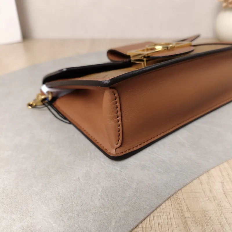 Louis Vuitton Crossbody Bag Dauphine Woc Woc Monogram PVC Mini 18.5 × 5 × 12 cm — detail view 4 of 11
