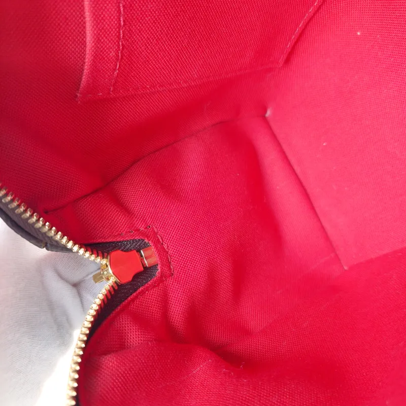Louis Vuitton Crossbody Bag Speedy20 Shoulder Strap PVC Small20.5 × 12 × 13.5 cm — detail view 6 of 13