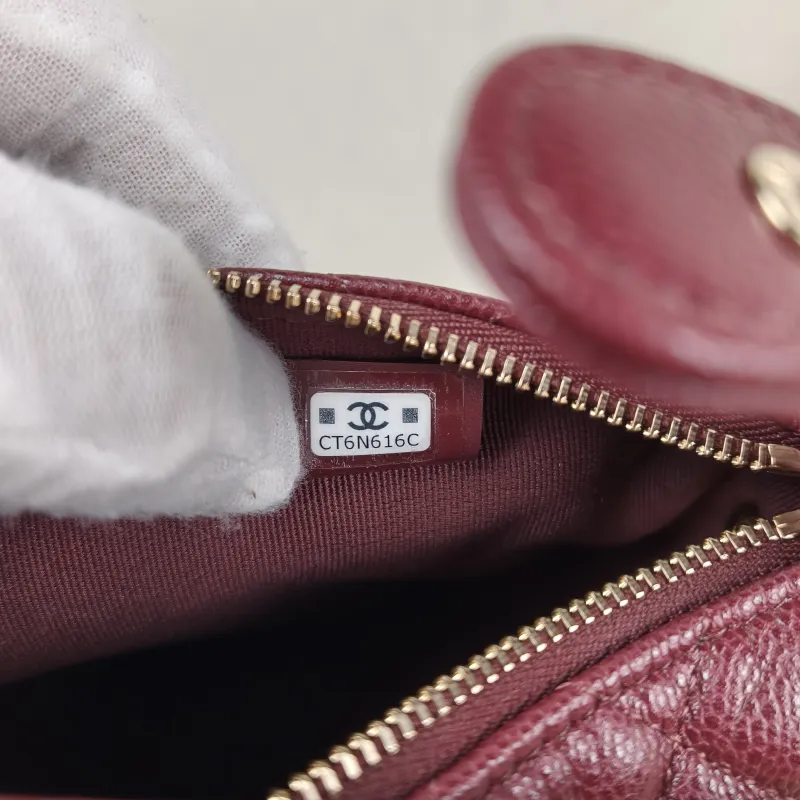 Chanel Crossbody Bag Crossbody Bag Red Grained Calfskin One Size 16 × 6 × 12 cm — detail view 11 of 13