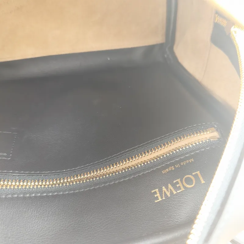 LOEWE Crossbody Bagamazona 19 Blue White Black Calfskin，Canvas Small19 × 11.5 × 18 cm — detail view 11 of 12