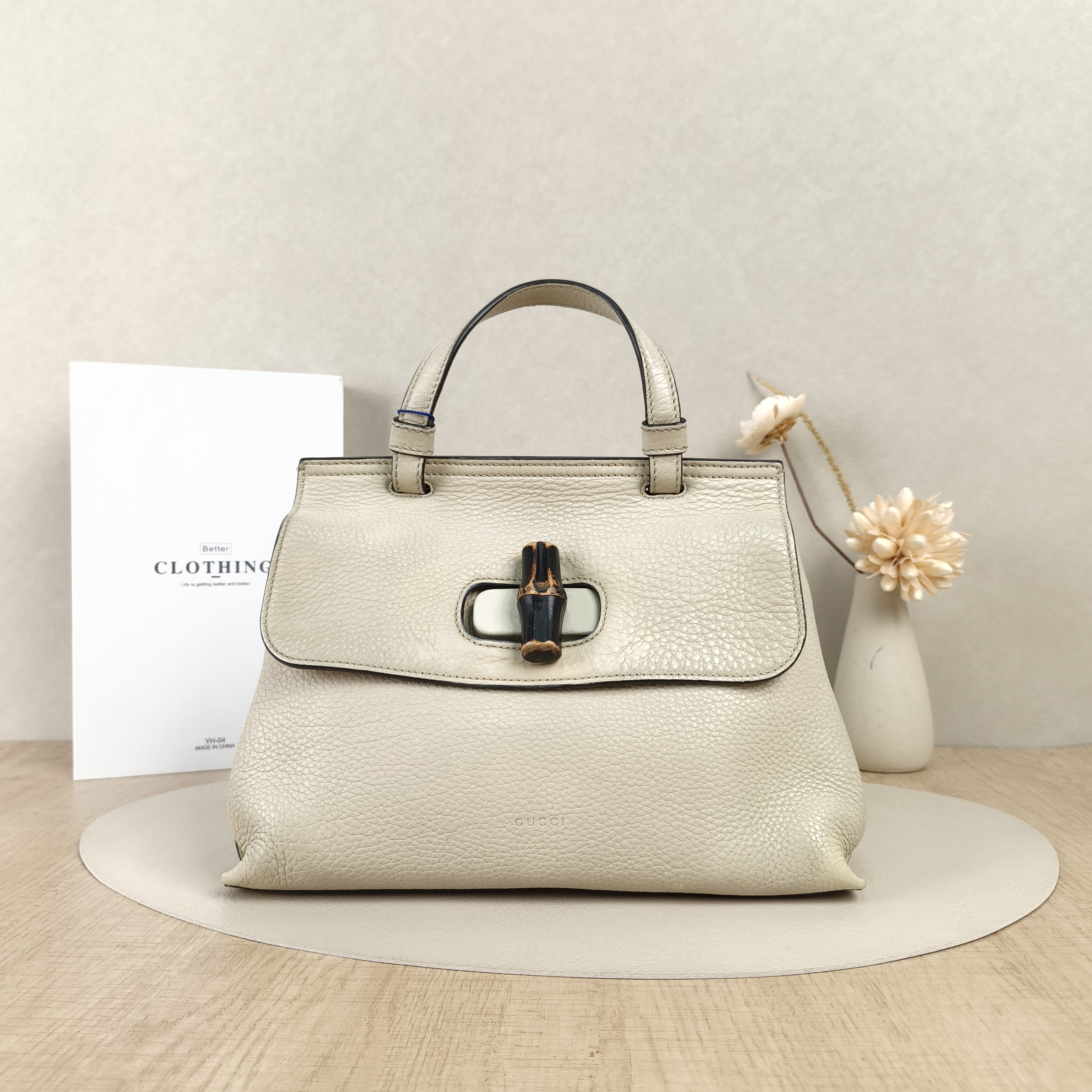 GUCCI Crossbody Bag Top Handle Crossbody Bag White Calfskin One Size27 × 7 × 20 cm
