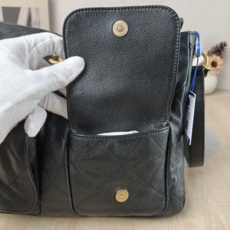 Chanel Shoulder Bag Supple Twins Hobo Black Grained Calfskin Large 30 × 5 × 21.5 cm — detail view 1 of 15
