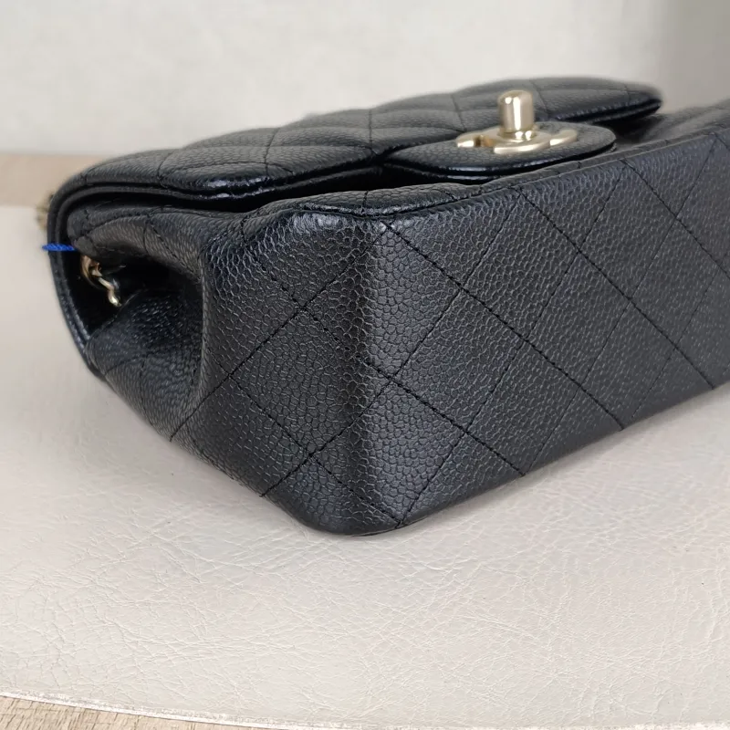 Chanel Crossbody Bag Classic Flap Mini CF Mini Black Grained Calfskin17 × 8 × 13.5 cm — detail view 4 of 14