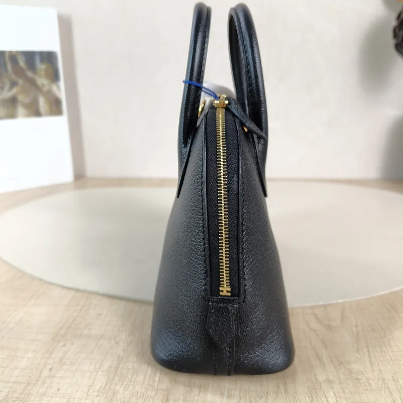Hermès Crossbody Bag Bolide 1923 Top Handle Bag Black Lambskin Mini 18 × 8 × 15 cm K — detail view 2 of 11