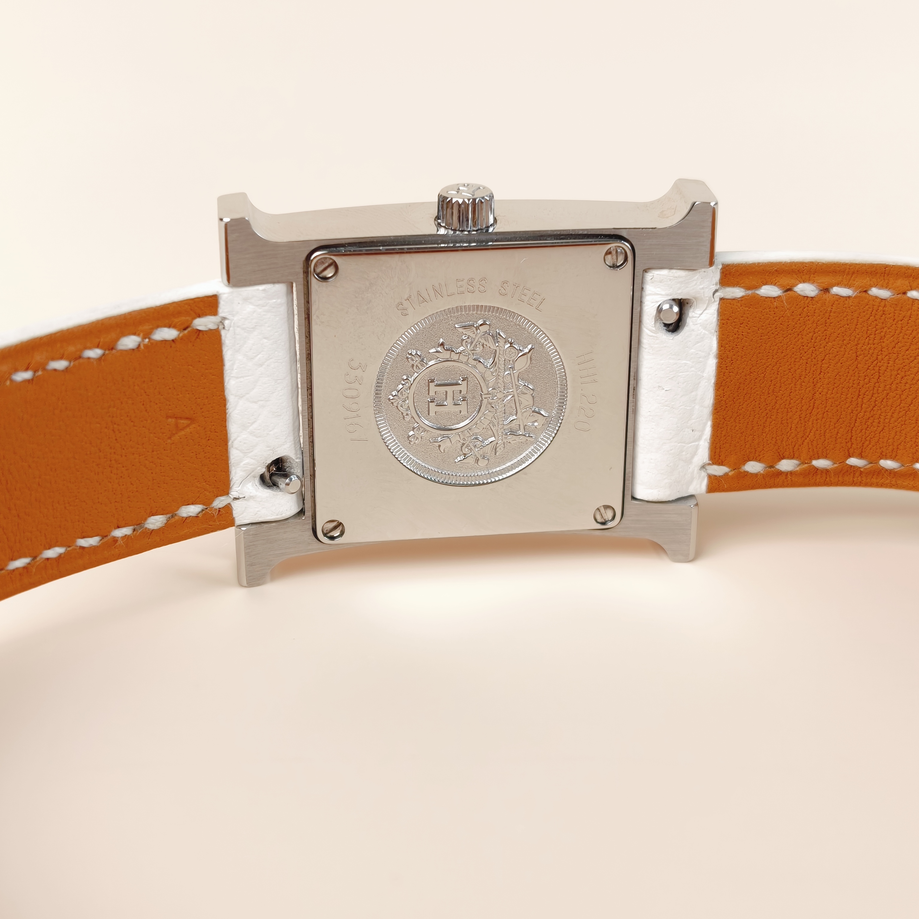 Hermès Watchh Collection Watch White One Size21*21 — cover view 8 of 9