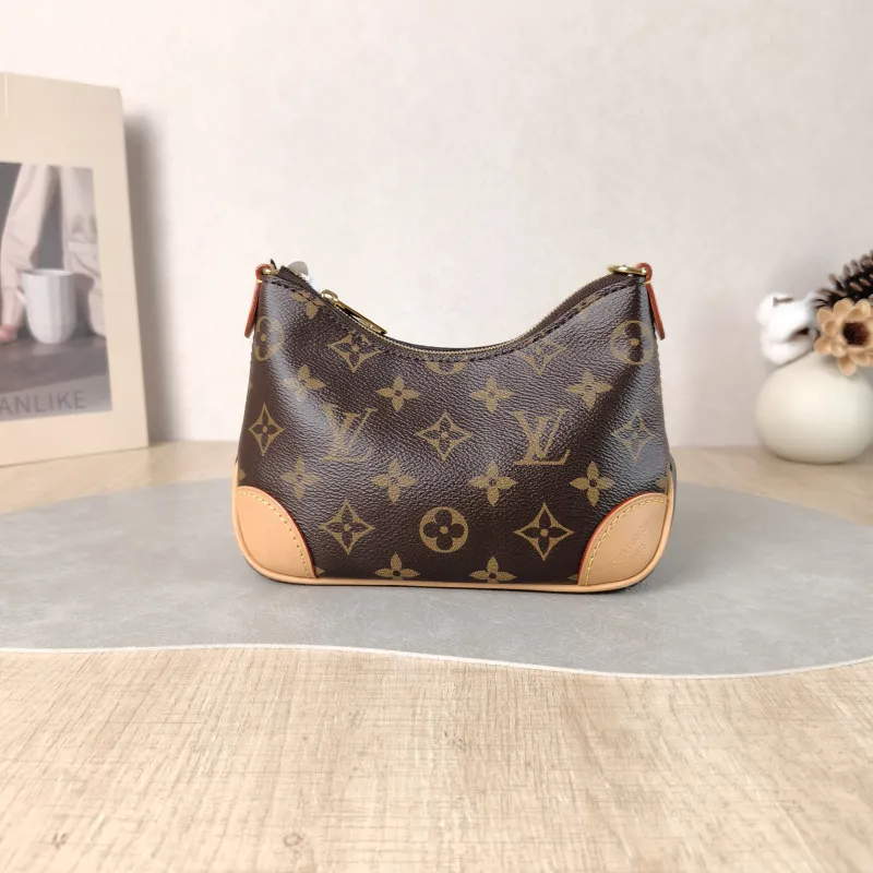 Louis Vuitton Crossbody Bag Boulogne PVC nano 19 × 8 × 13 cm