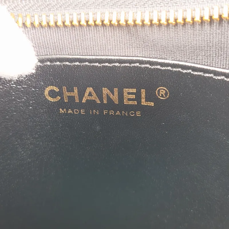 Chanel Shoulder Bag Hobo Black Lambskin Small 22.5 × 8.5 × 19.5 cm — detail view 2 of 12