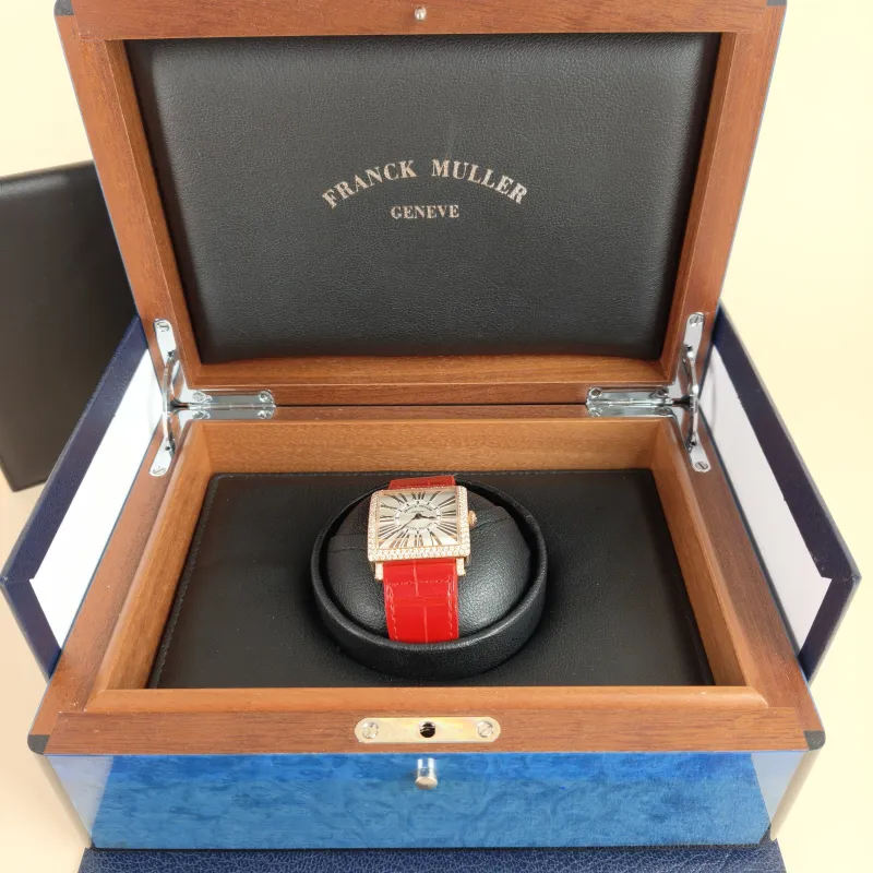 FRANCK MULLER Watch ladies'collection Collection MASTER SQUARE Watch White 18k One Size 18k 32.7*40.7 — cover view 8 of 8