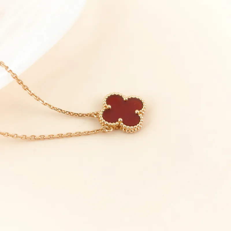 Van Cleef & Arpels Necklace Alhambra Alhambra Collection Necklace 18KY ellow Gold Vintage Small 41cm — cover view 2 of 10