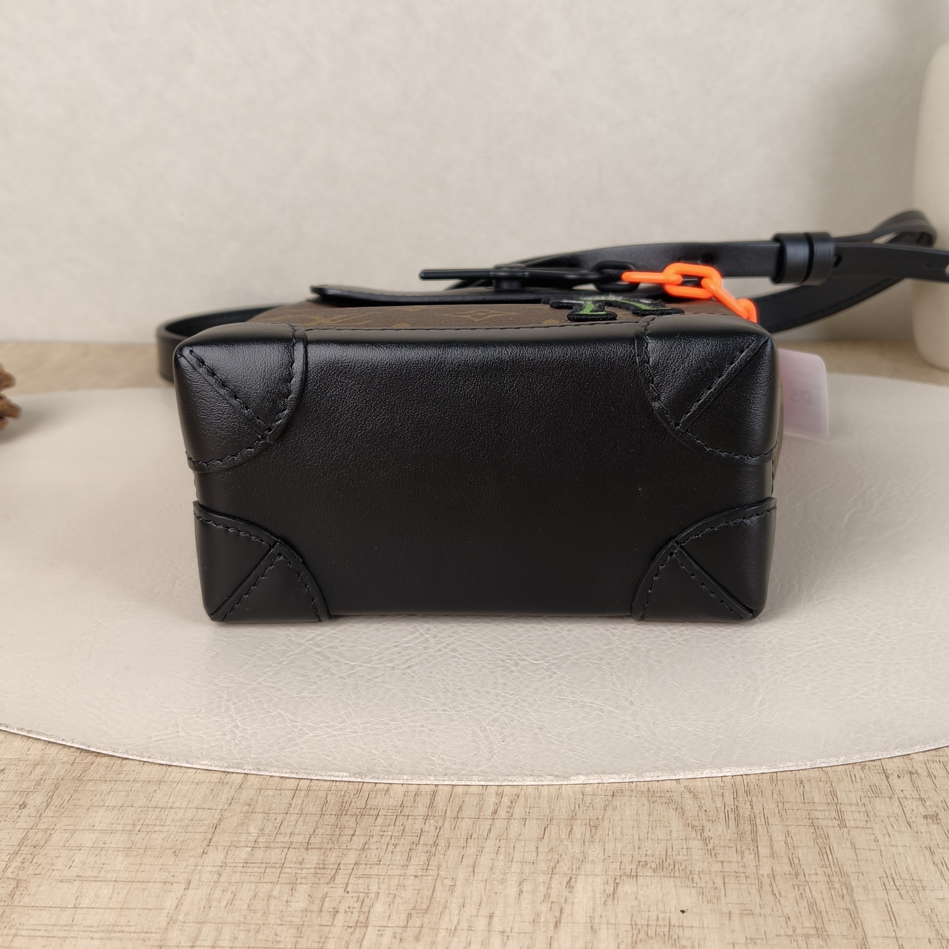 Louis Vuitton Shoulder Bag Nano Steamer Shoulder Bag Monogram nano15 × 7 × 18 cm — cover view 4 of 5