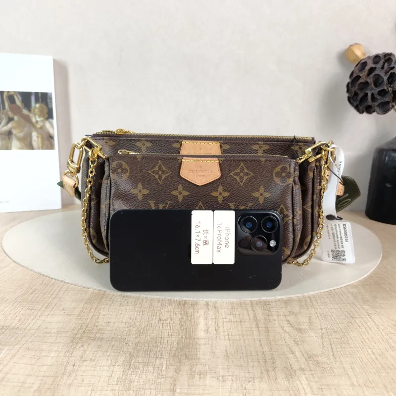 Louis Vuitton Crossbody Bag Multi Pochette Accessoires Shoulder Strap PVC Small 24 × 4 × 13.5 cm — cover view 3 of 5