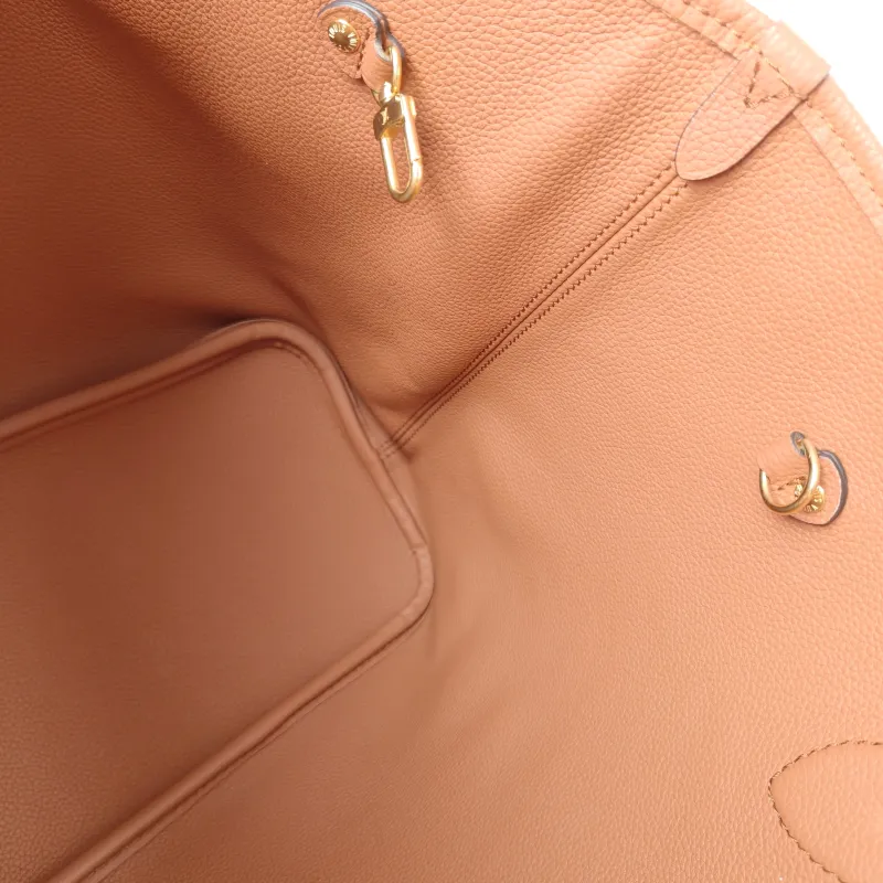 Louis Vuitton Shoulder Bag NEVERFULL INSIDE OUT PVC · Calfskin Medium 31 × 14 × 28 cm — detail view 2 of 11