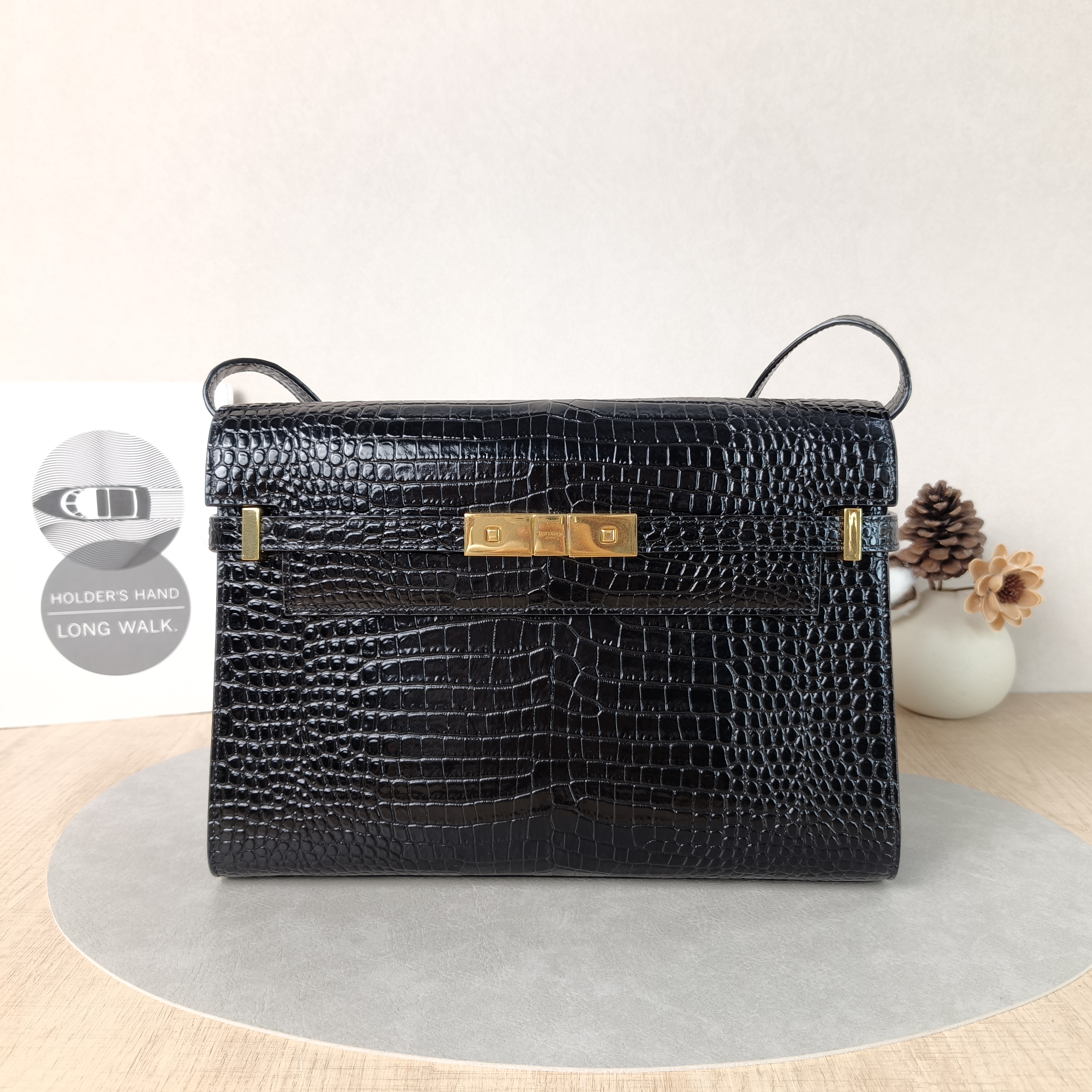 SAINT LAURENT Shoulder Bag MANHATTAN Black Calfskin Medium29 × 7.5 × 20 cm