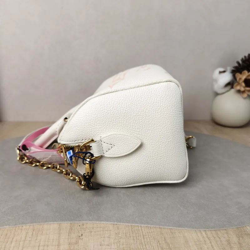 Louis Vuitton Crossbody Bag Speedy20 · Pink Monogram Empreinte Embossed Calfskin Small 20.5 × 12 × 13.5 cm — detail view 4 of 13
