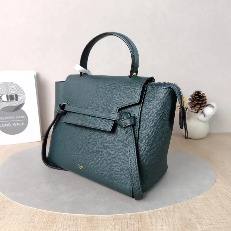 CELINE Shoulder Bag Belt Micro Green Calfskin Medium24 × 13 × 20 cm — cover view 2 of 5