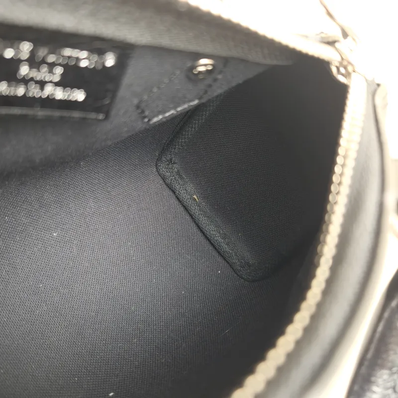 Louis Vuitton Crossbody Bag Speedy Nano Monogram PVC nano 16 × 7.5 × 10 cm — detail view 8 of 10