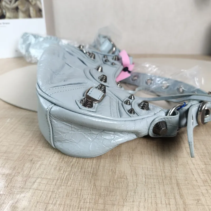 BALENCIAGA Crossbody Bag LE CAGOLE Lambskin XS 26 × 7 × 16 cm — detail view 9 of 12