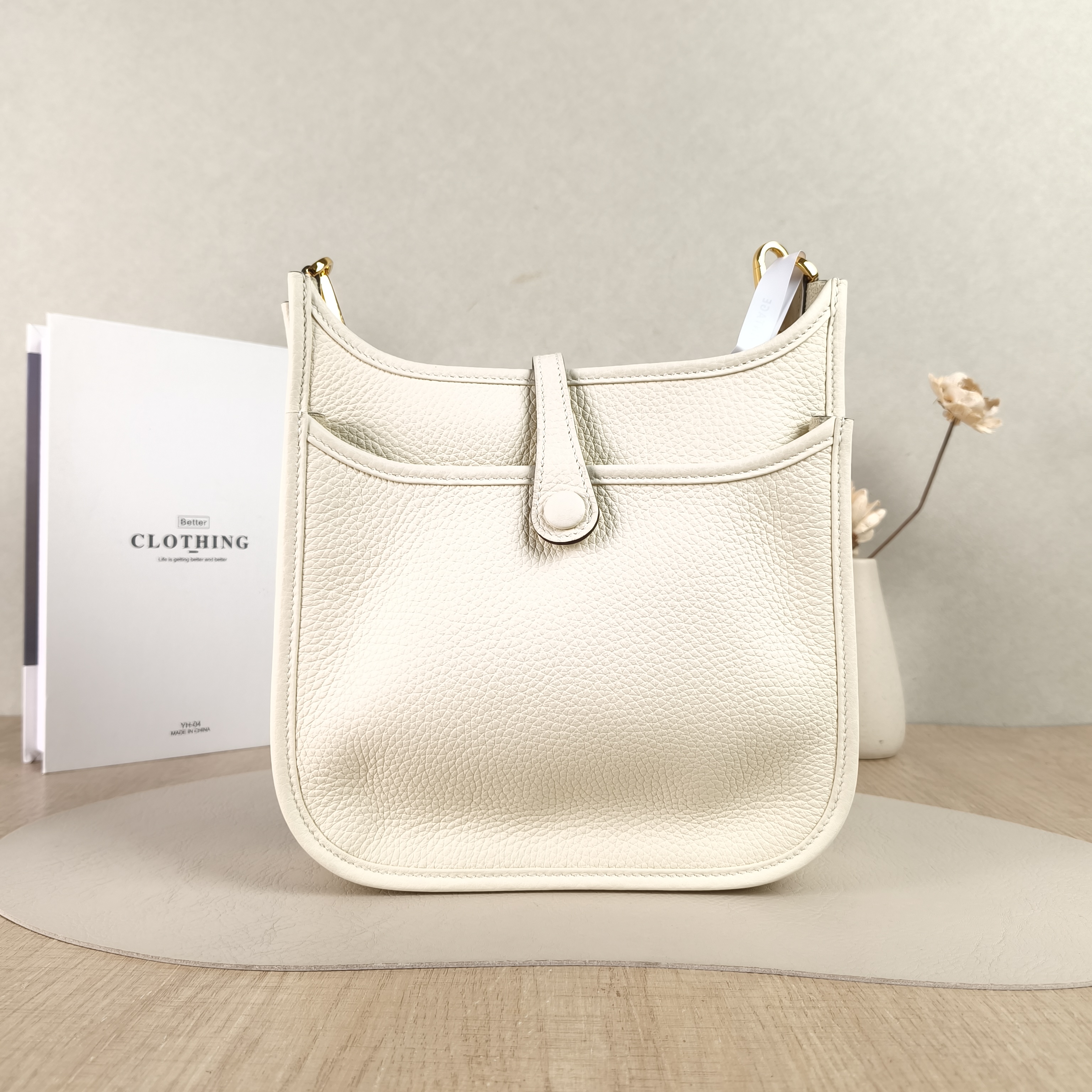 Hermès Crossbody Bag Evelyne 23 23I2 Taurillon Clemence TC Calfskin One Size23 × 6 × 24 cm — cover view 6 of 6