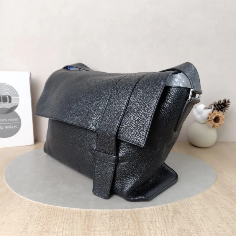 Hermès Shoulder Bag Alfred Messenger Bag Shoulder Bag Black TC Calfskin One Size 35 × 13 × 25 cm P — cover view 5 of 5