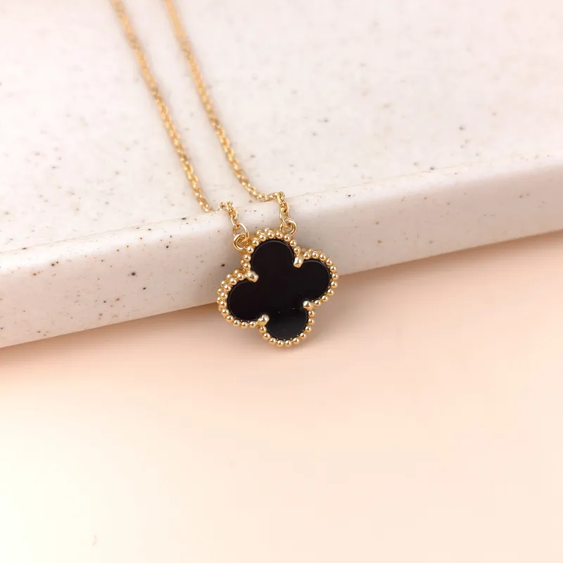 Van Cleef & Arpels Necklace Alhambra Alhambra Collection Necklace 18KY ellow Gold Vintage Small41cm — cover view 4 of 11