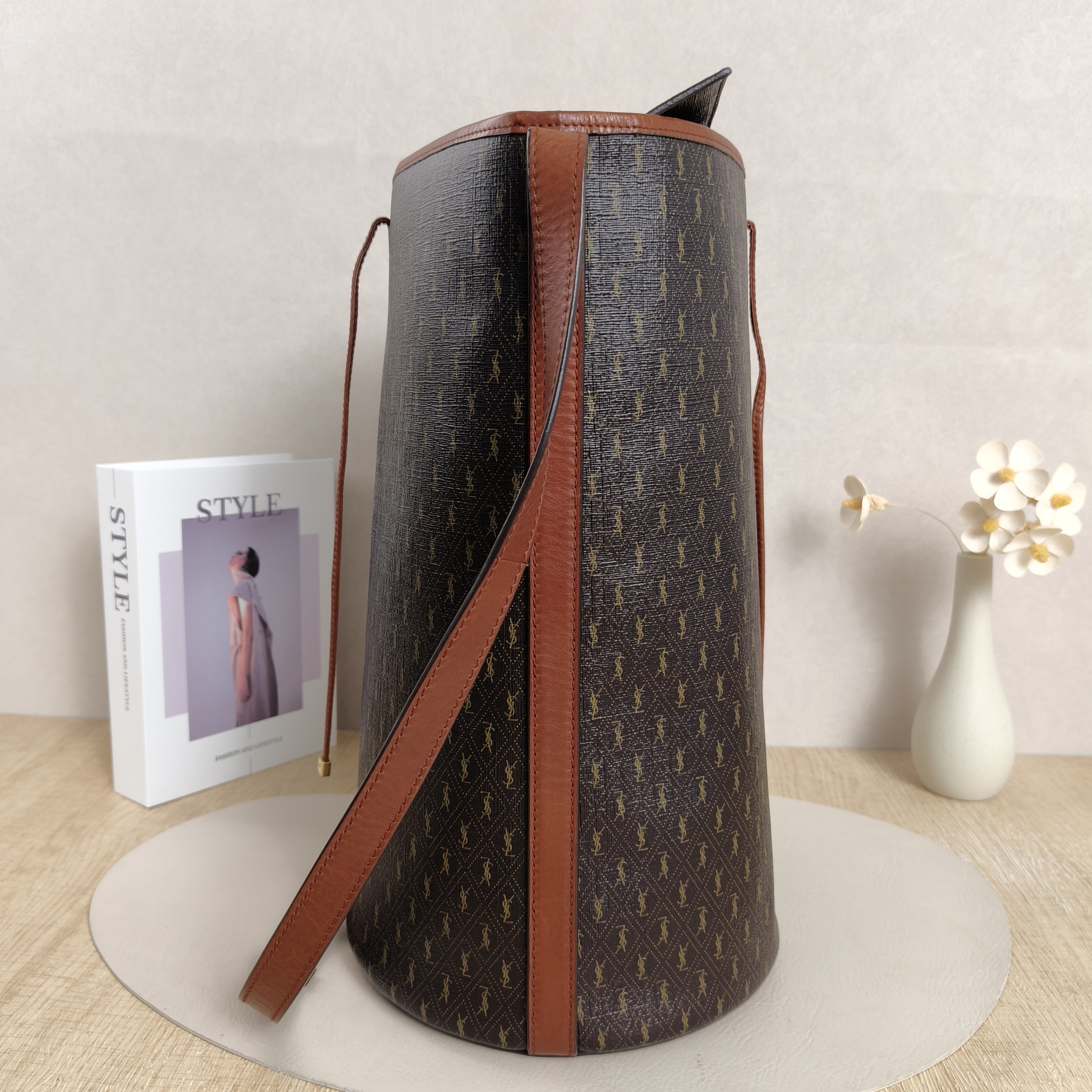SAINT LAURENT Shoulder Bag Bucket Bag Brown PVC One Size21 × 21 × 37.5 cm — cover view 8 of 11