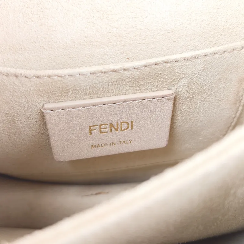 FENDI Crossbody Bag Crossbody Bag Red Calfskin One Size 19 × 7 × 15 cm — detail view 1 of 13