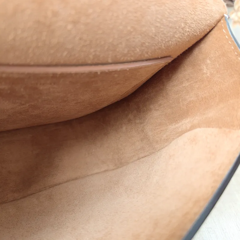 CELINE Crossbody Bag FOLCO TRIOMPHE Caramel Calfskin One Size18.5 × 7 × 15 cm — detail view 1 of 16