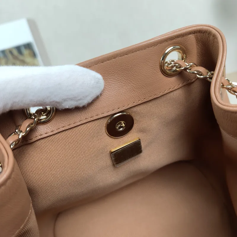 Chanel Backpack Duma Calfskin Small18 × 12 × 18.5 cm — detail view 9 of 14