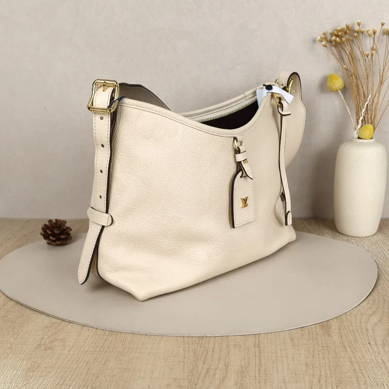 Louis Vuitton carryall Small White Calfskin Microchip Edition · Shoulder Strap Inner Pouch Leather Tag · 29.5 × 12 × 24 cm — cover view 2 of 8