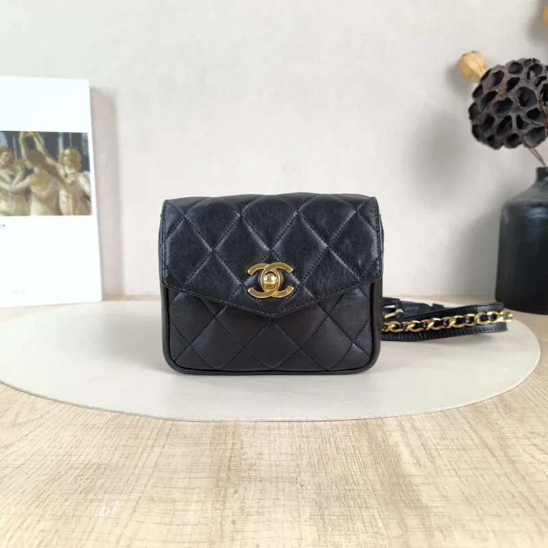 Chanel Belt Bag Belt Bag Black Calfskin One Size15 × 3 × 12 cm