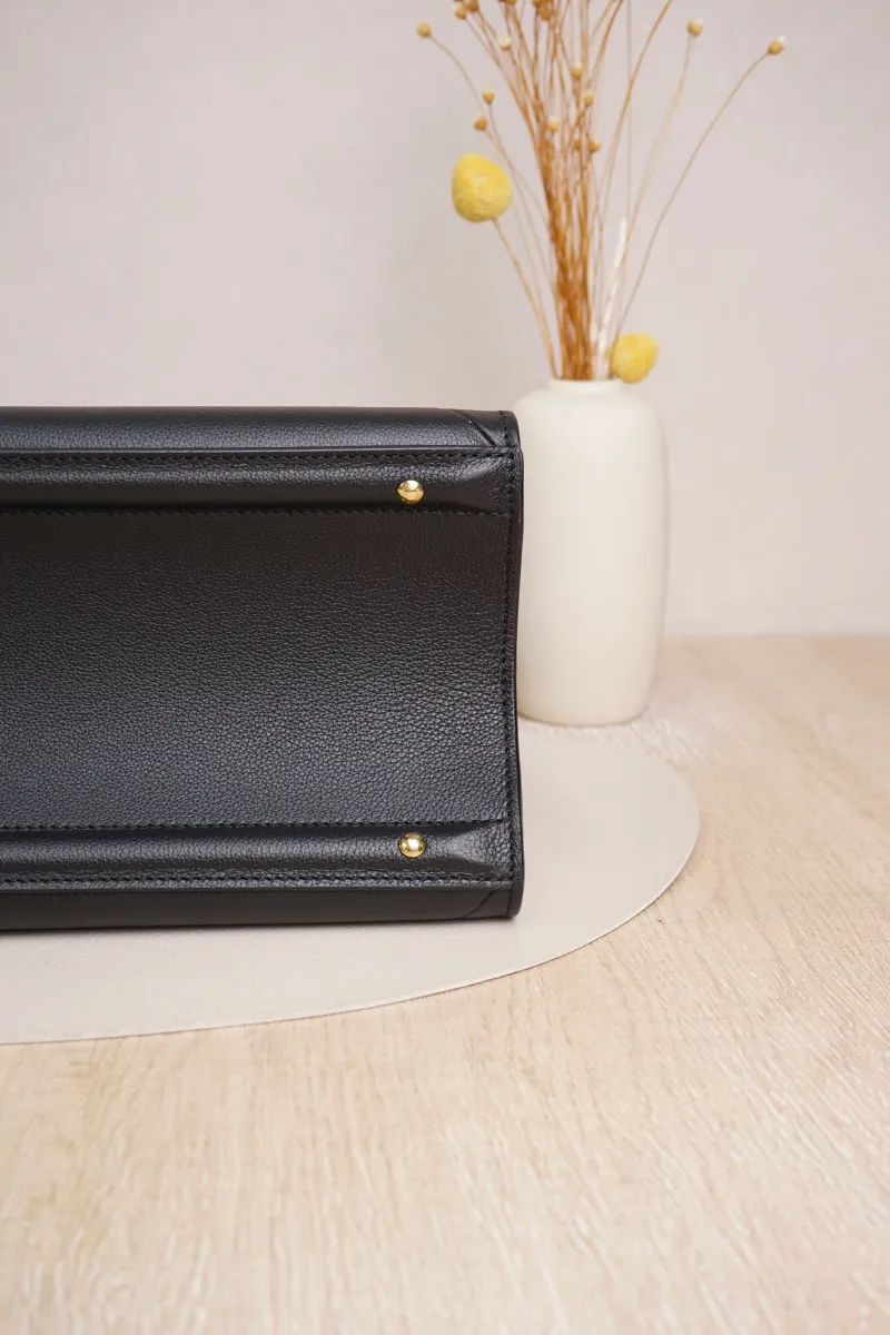 Louis Vuitton steamer Top Handle Bag Medium Black with Gold-Tone Hardware Calfskin Microchip Edition · Shoulder Strap · 31.5 × 15 × 27.5 cm — detail view 17 of 18