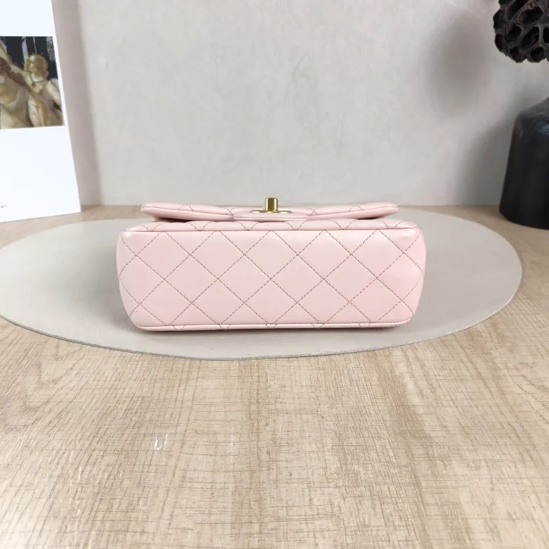 Chanel Crossbody Bag mini Pink Lambskin One Size 20 × 6 × 12 cm — cover view 4 of 5