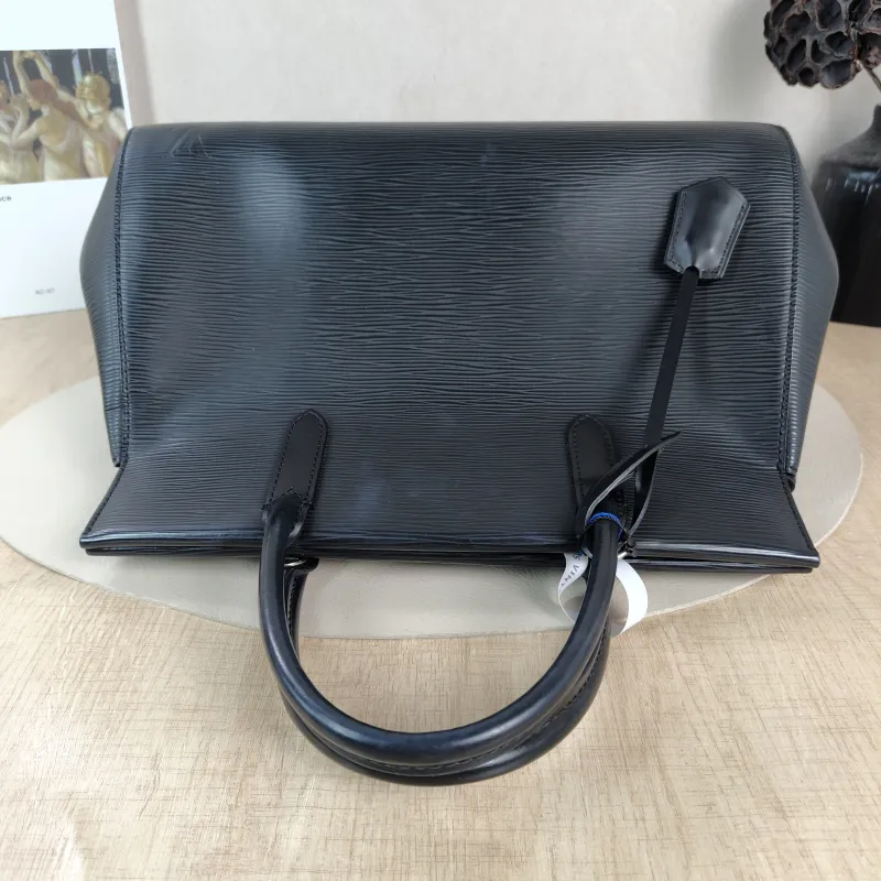Louis Vuitton Top Handle Bag Marly Black Epi Embossed Calfskin Medium 34 × 13 × 27 cm — detail view 9 of 10