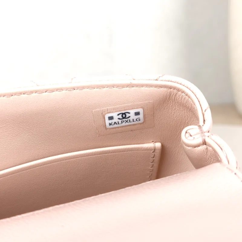Chanel Top Handle Bag Coco Handle​ Pink Grained Calfskin Mini 14.5 × 5.5 × 11.5 cm — detail view 1 of 12
