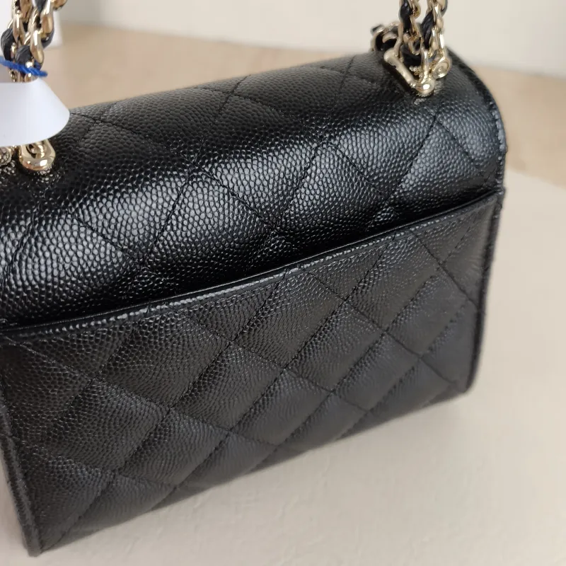 Chanel Crossbody Bag kelly Black Grained Calfskin nano 15 × 5 × 11 cm — detail view 12 of 13