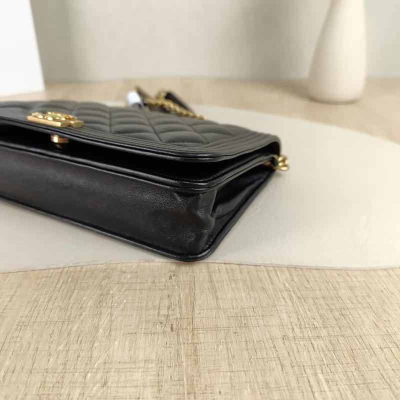 Chanel Crossbody Bag Le Boy​ WOC Black Lambskinmini19.2 × 3.5 × 12.3 cm — detail view 9 of 11