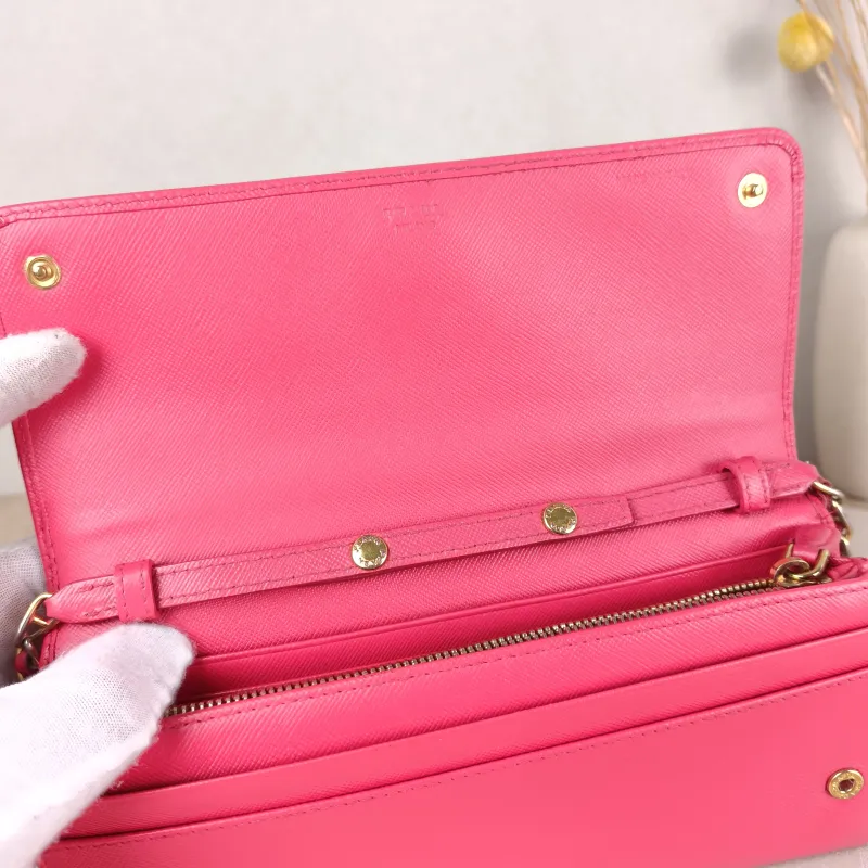 PRADA Shoulder Bag Shoulder Bagwoc Pink Calfskin 21 × 2.5 × 10.5 cm Conditioned — detail view 8 of 12