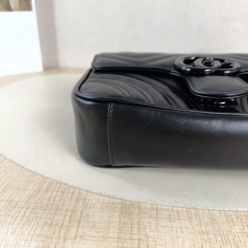 GUCCI Crossbody Bag GG Marmont So Black Marmont So Black Black CC alfskin Small 22 × 6 × 13 cm — detail view 5 of 11