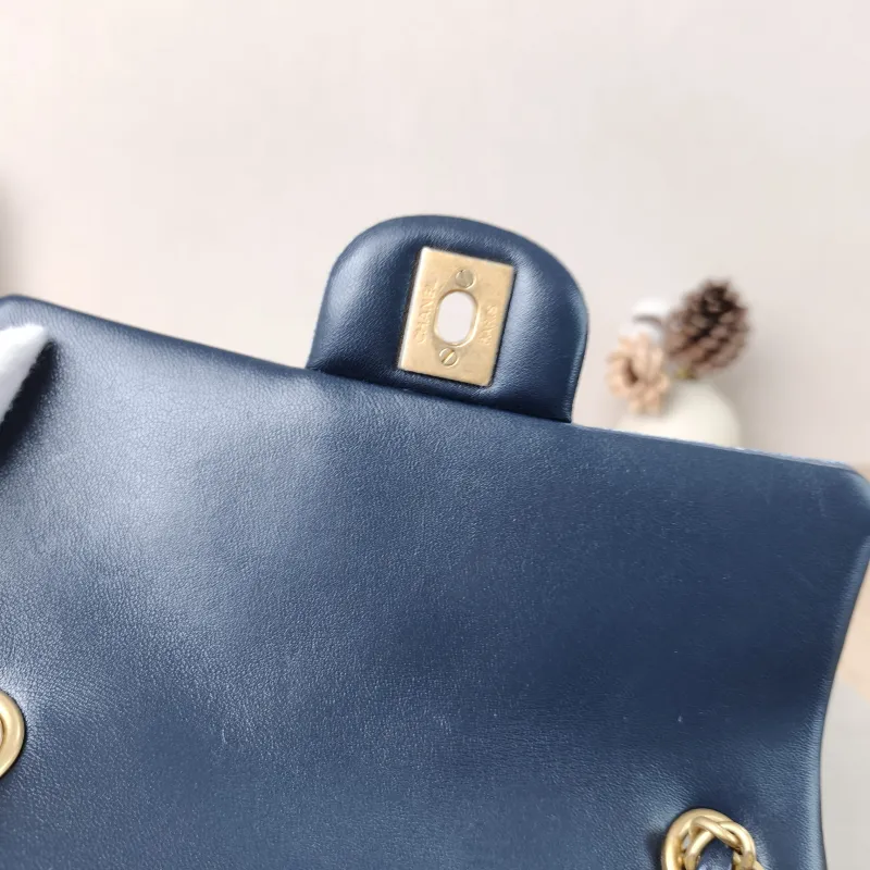 Chanel Crossbody Bag Classic Flap Large Mini CF Mini Blue mini 20 × 6 × 12 cm — detail view 4 of 10