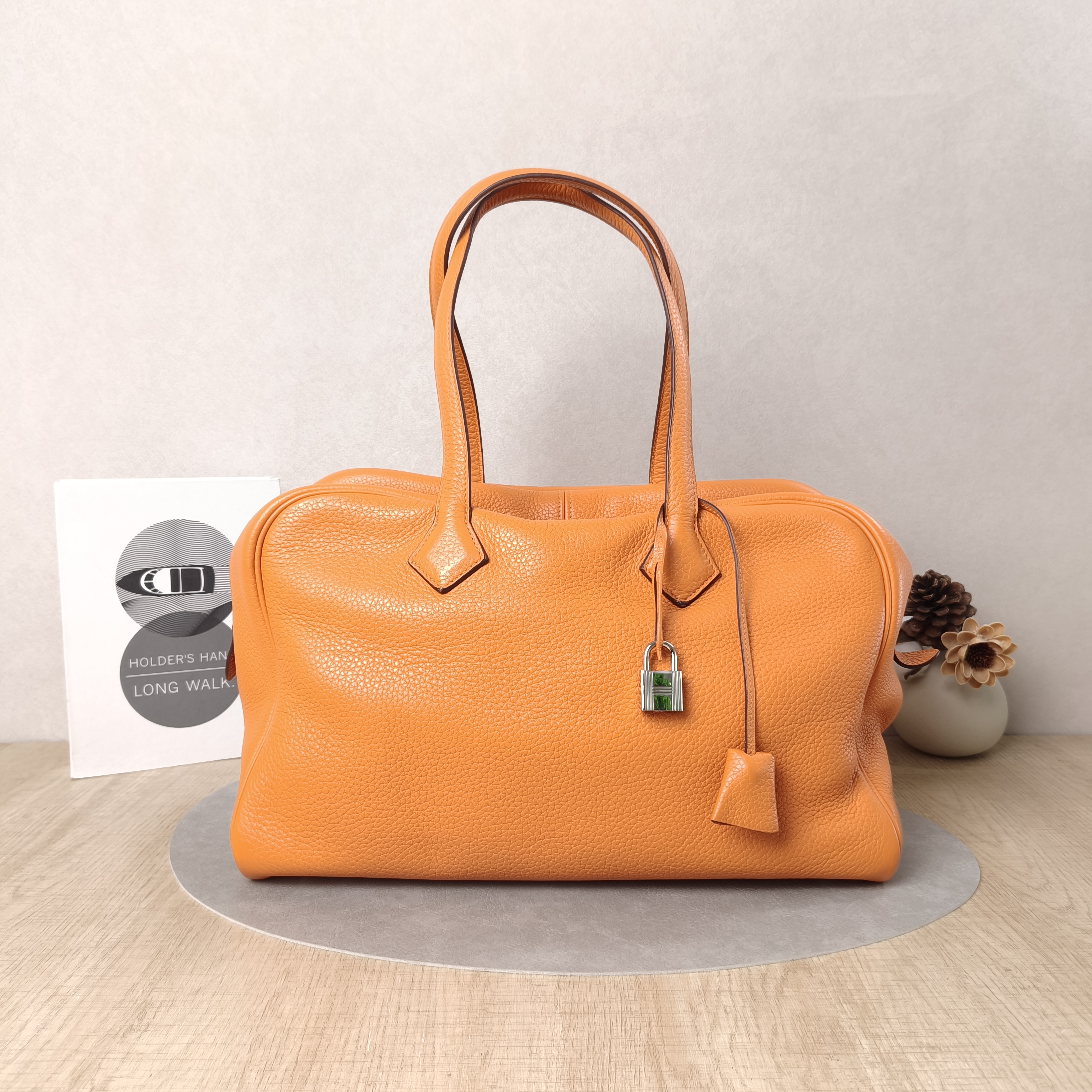 Hermès Shoulder Bagvictoria 35 Taurillon Clemence TC Calfskin35 × 17 × 23 cm
