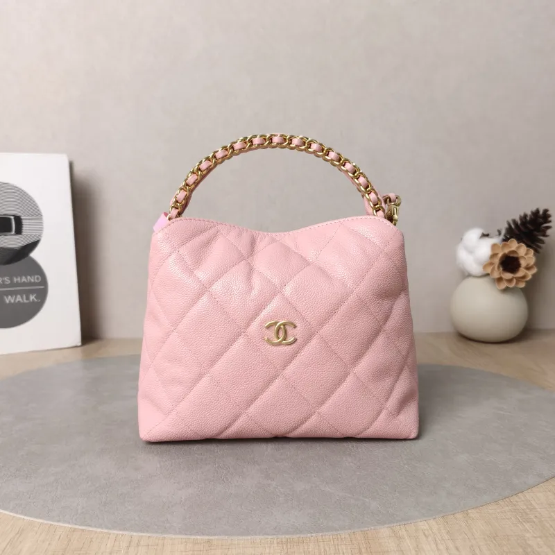 Chanel Crossbody Bag Woven Pink Grained Calfskin One Size18.5 × 7 × 14.5 cm