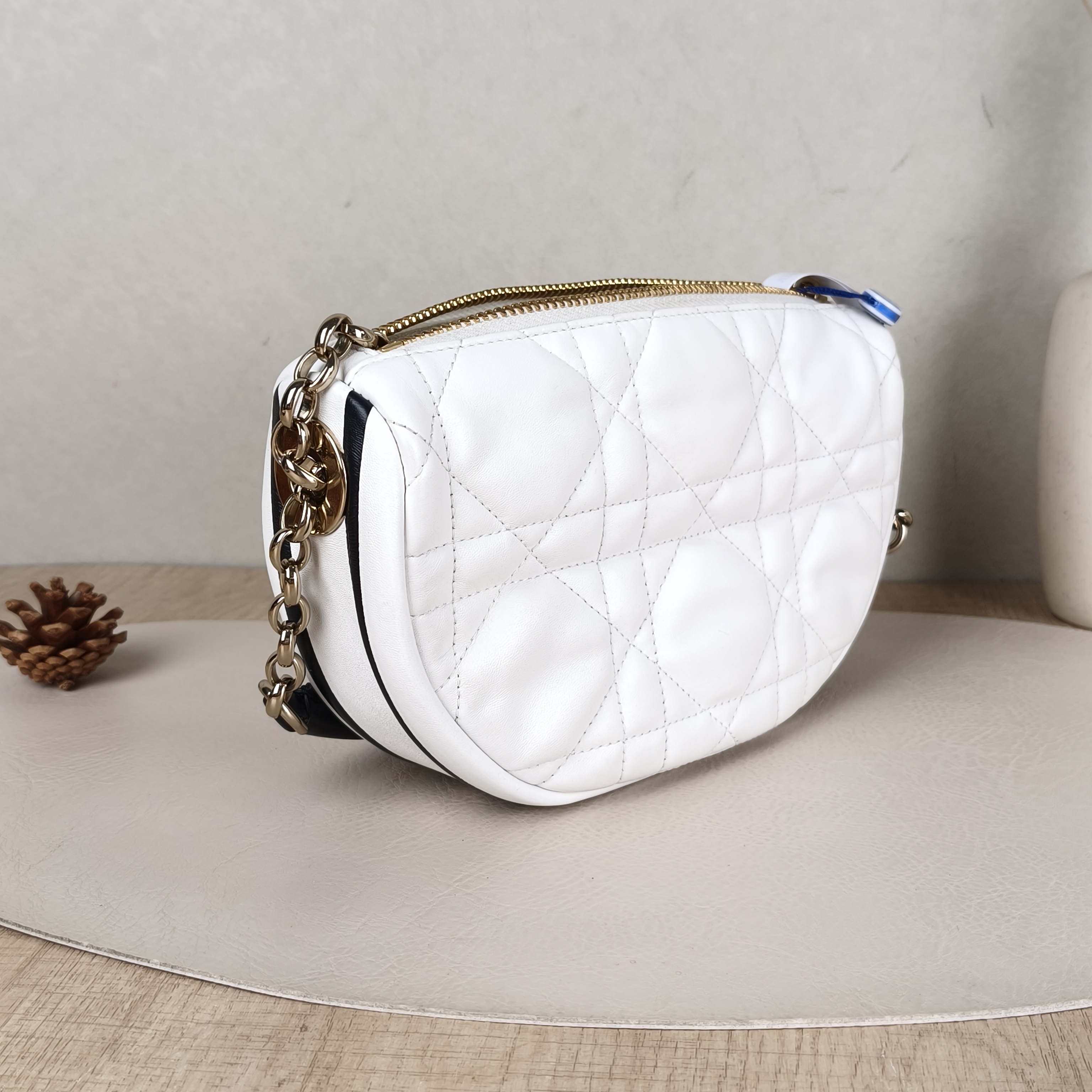 DIOR Shoulder Bag Vibe Hobo White SL ambskin Small20 × 7 × 15 cm — cover view 3 of 5