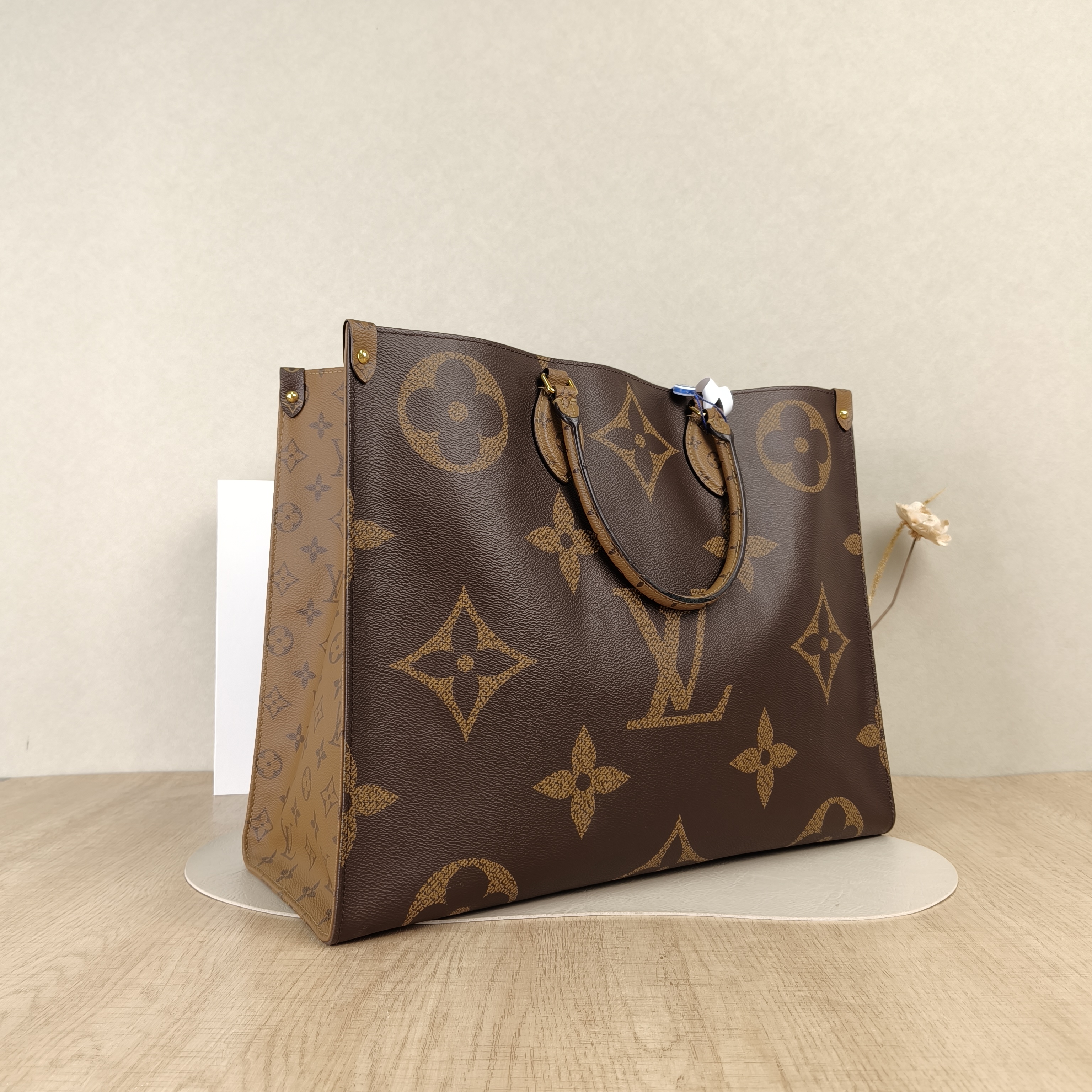 Louis Vuitton Shoulder Bag Onthego Large Monogram PVC Large41 × 19 × 34 cm — cover view 5 of 5