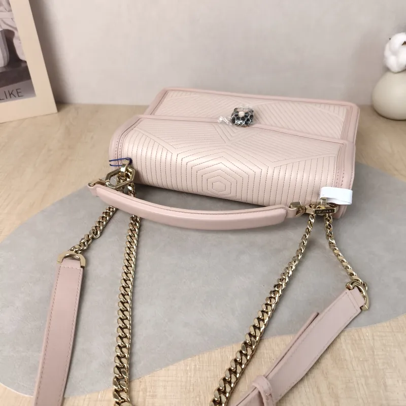 Bvlgari Crossbody Bag Serpenti Diamond Blast Lambskin 28.5 × 8.5 × 20 cm — detail view 5 of 12
