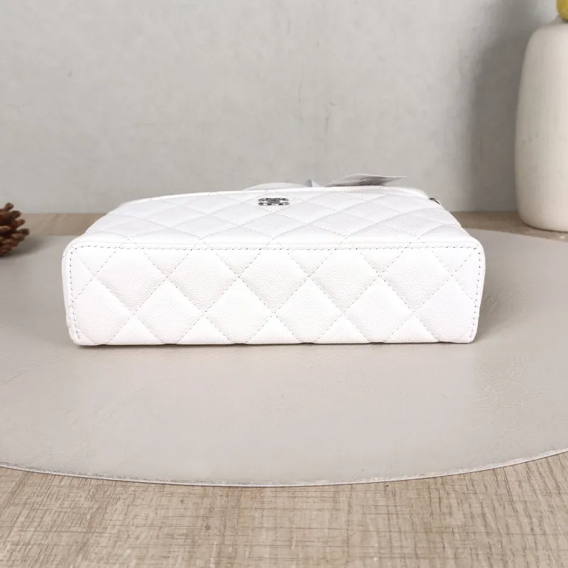 Chanel Crossbody Bag26s lp Box Bag Top Handle Crossbody Bag White Calfskin One Size 19.5 × 5 × 17 cm — cover view 4 of 5