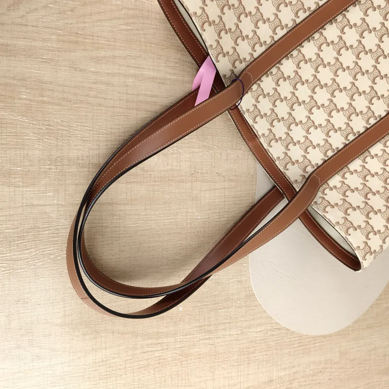 CELINE Shoulder Bag soft shopper Shoulder Bag Brown White Calfskin 31 × 12 × 38 cm — detail view 3 of 10