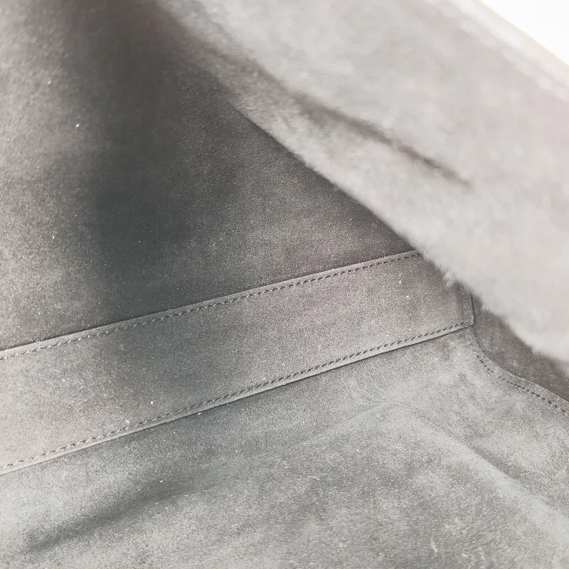 SAINT LAURENT Crossbody Bag Kate Chain Bag Black Calfskin Medium 28.5 × 6 × 20 cm — detail view 10 of 12