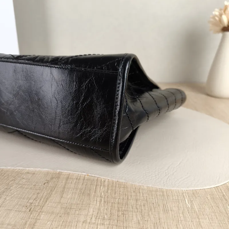 SAINT LAURENT Shoulder Bag Niki Shopping Tote Black Calfskin Small 25 × 10 × 19 cm — detail view 1 of 12